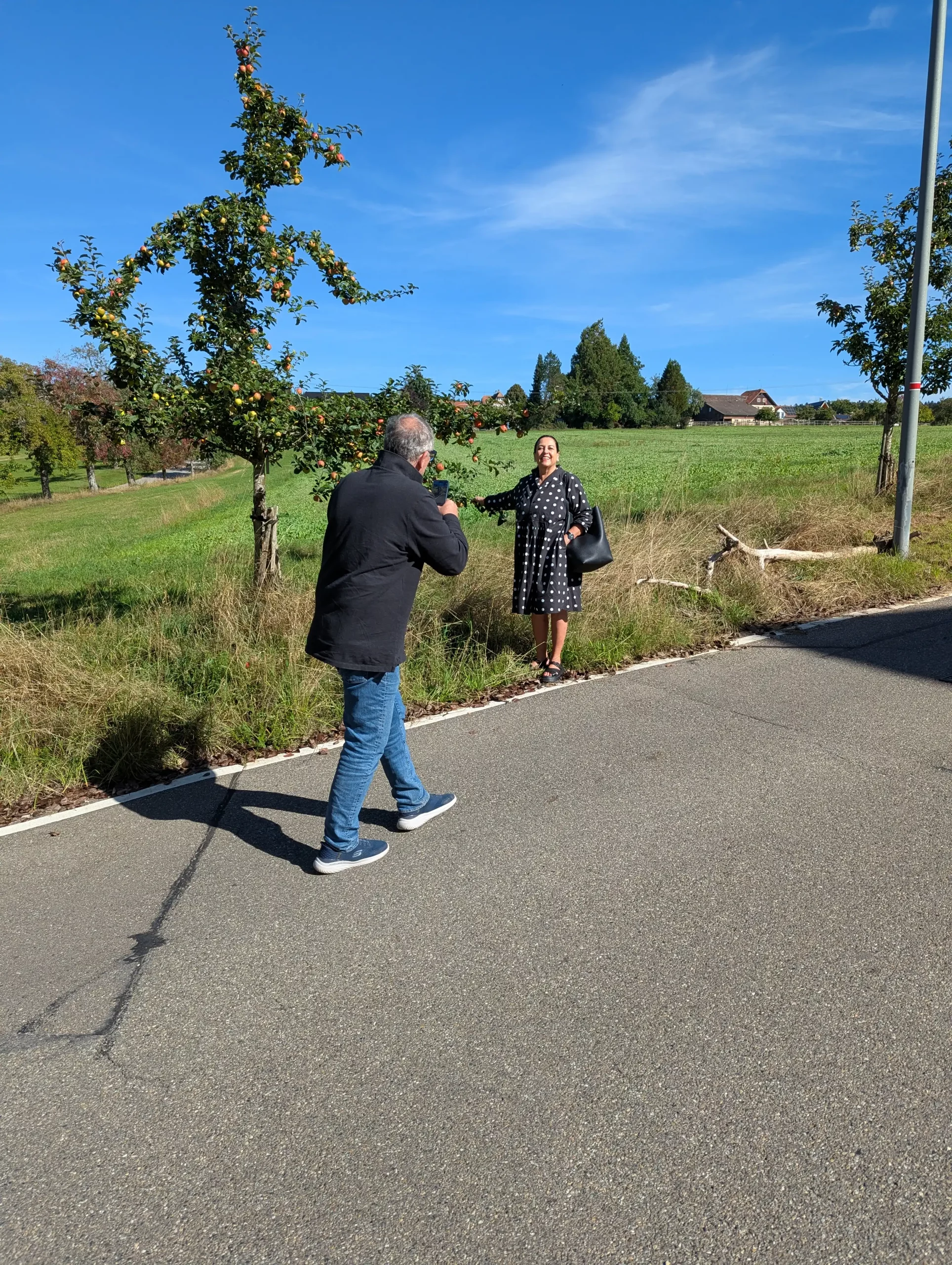 PXL_20250906_085013677.MP